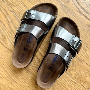 Birkenstock Arizona Sandals EU 37/US 6-6.5